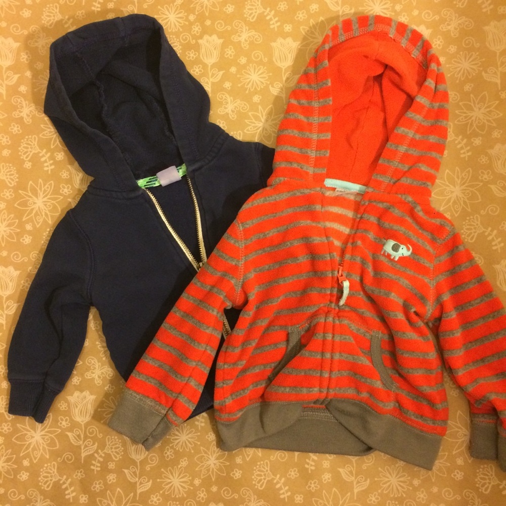 [carter’s] Pair of boy’s zip-up hoodie 9 months